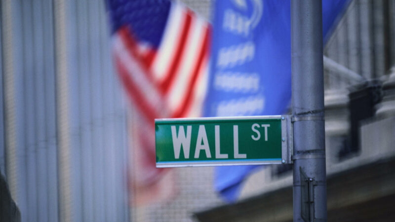 Wall Street finit la semaine en hausse grâce à l’emploi