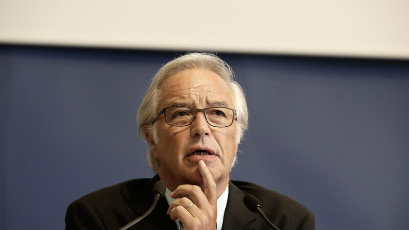 Clash entre le ministre du Travail et le président du Medef