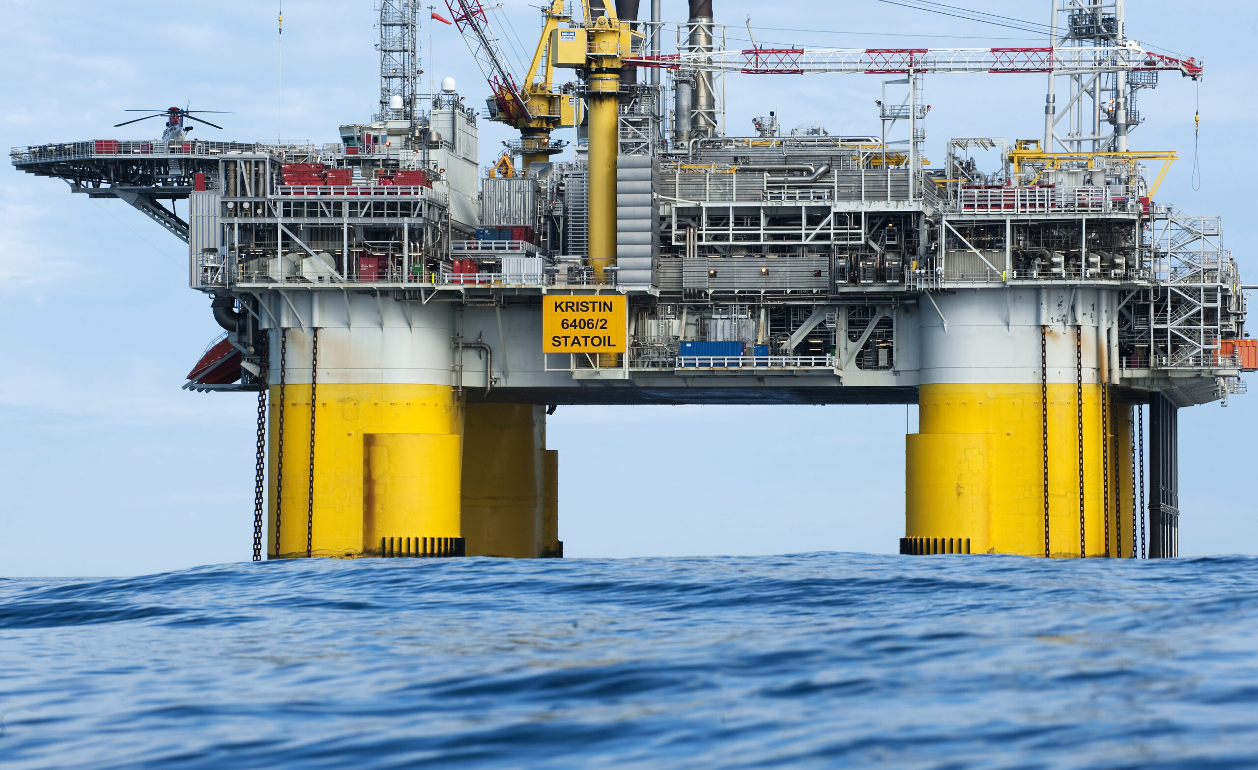 Chute des cours du baril brut : le Norvégien Statoil prévoit 2 400 suppressions de postes