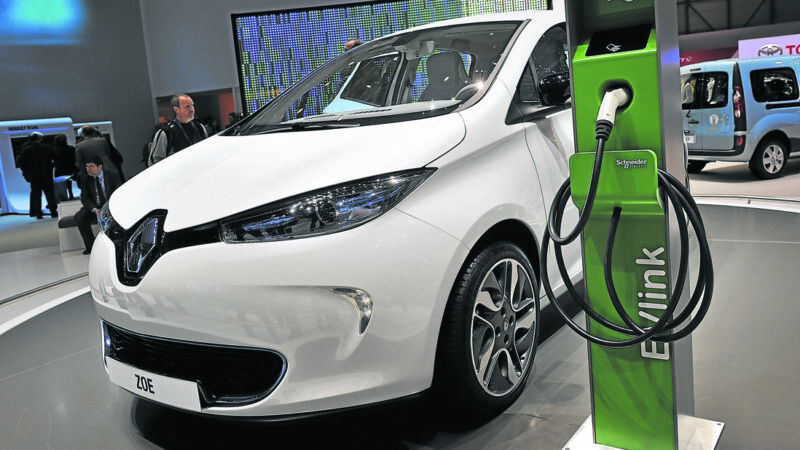 COP21 : Renault-Nissan déploie des bornes de recharge pour véhicule électrique