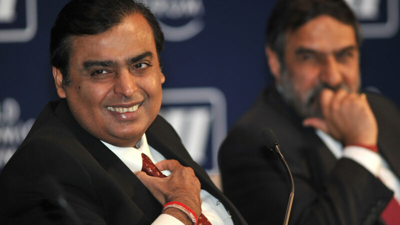 Pétrole : en Inde, la chute des prix profite à certains