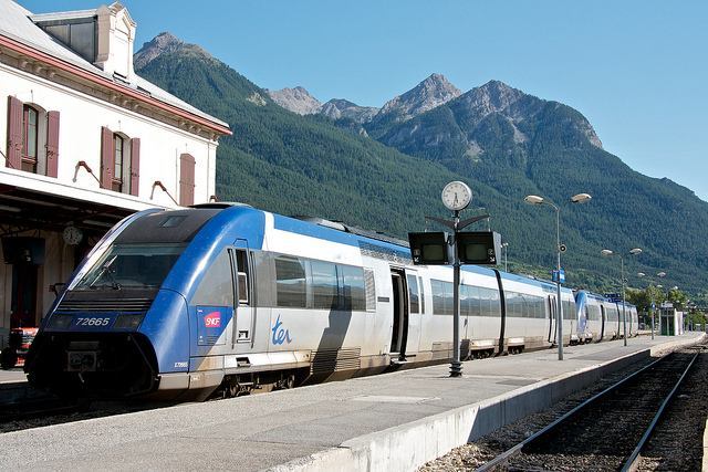L&rsquo;Etat s&rsquo;engage à maintenir les lignes ferroviaires régionales malgré l&rsquo;absence de rentabilité