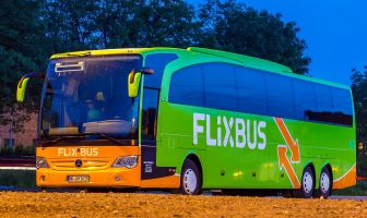 La grève ferroviaire en France a stimulé le marché des bus et du covoiturage