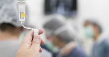 Cancer : des nombreuses études prônent une prise en charge allégée