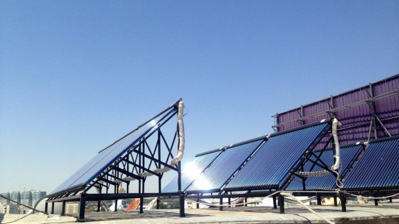 EREN va construire une centrale solaire en Ouzbékistan