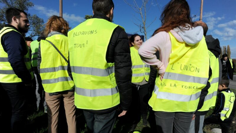 Les « gilets jaunes », nouvelle épreuve en vue pour Emmanuel Macron