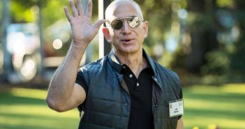 Jeff Bezos, l’homme le plus riche de l’histoire moderne