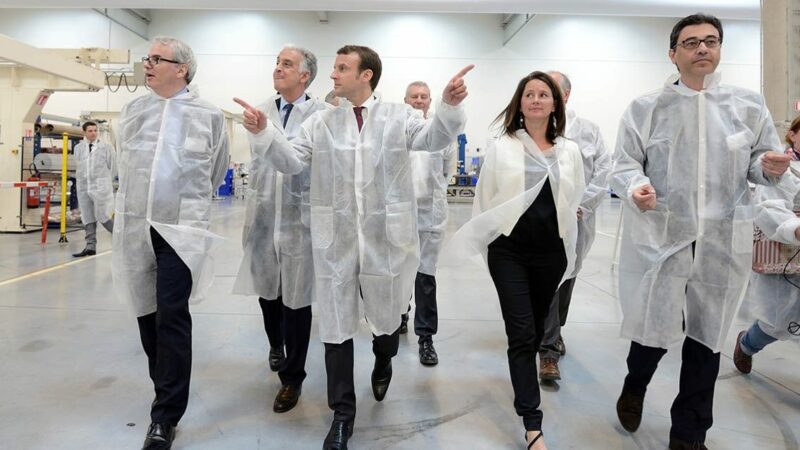 La production s&rsquo;effondre en France et menace l&rsquo;euro