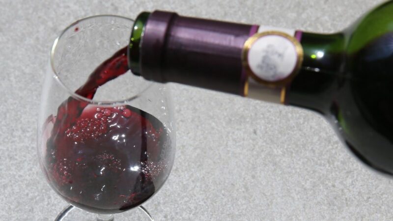 Alcool : le gouvernement abandonne son projet de « janvier sec »