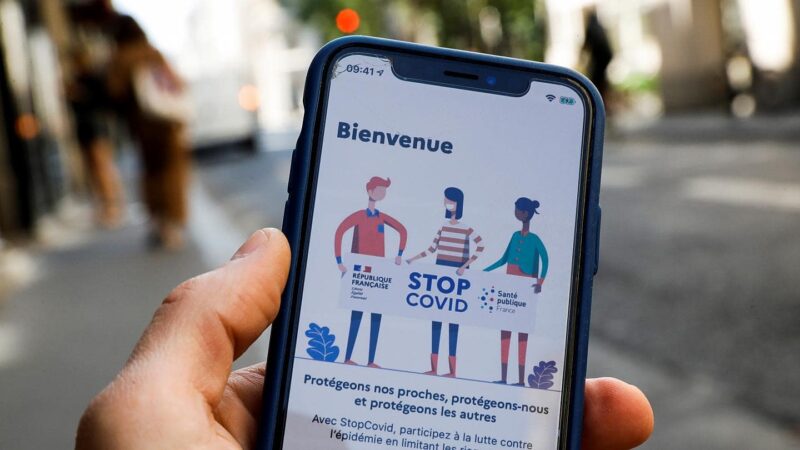 L&rsquo;application StopCovid, approuvée par les législateurs, sera lancée ce week-end