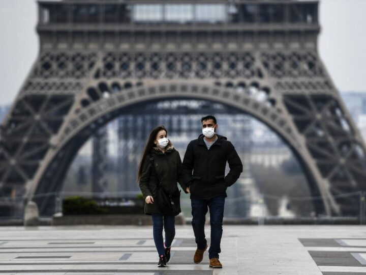 L&rsquo;Insee prévoit une contraction de 2,5 à 6 % du PIB français pour le 4e trimestre 2020