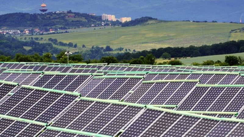 EDF et SNCF se lient autour d’un contrat d&rsquo;achat d&rsquo;électricité d’origine solaire