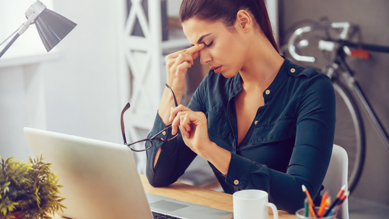 L&rsquo;impact du travail sur la santé : entre bien-être et risques professionnels